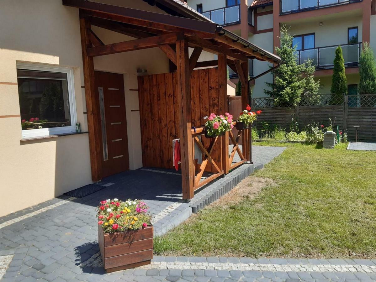Apartamenty I Domki Mierzeja Sztutowo Ngoại thất bức ảnh